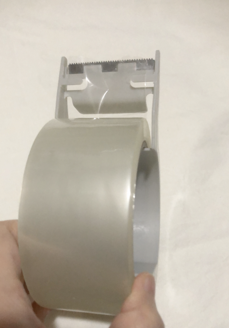 セリアのOPP梱包テープ