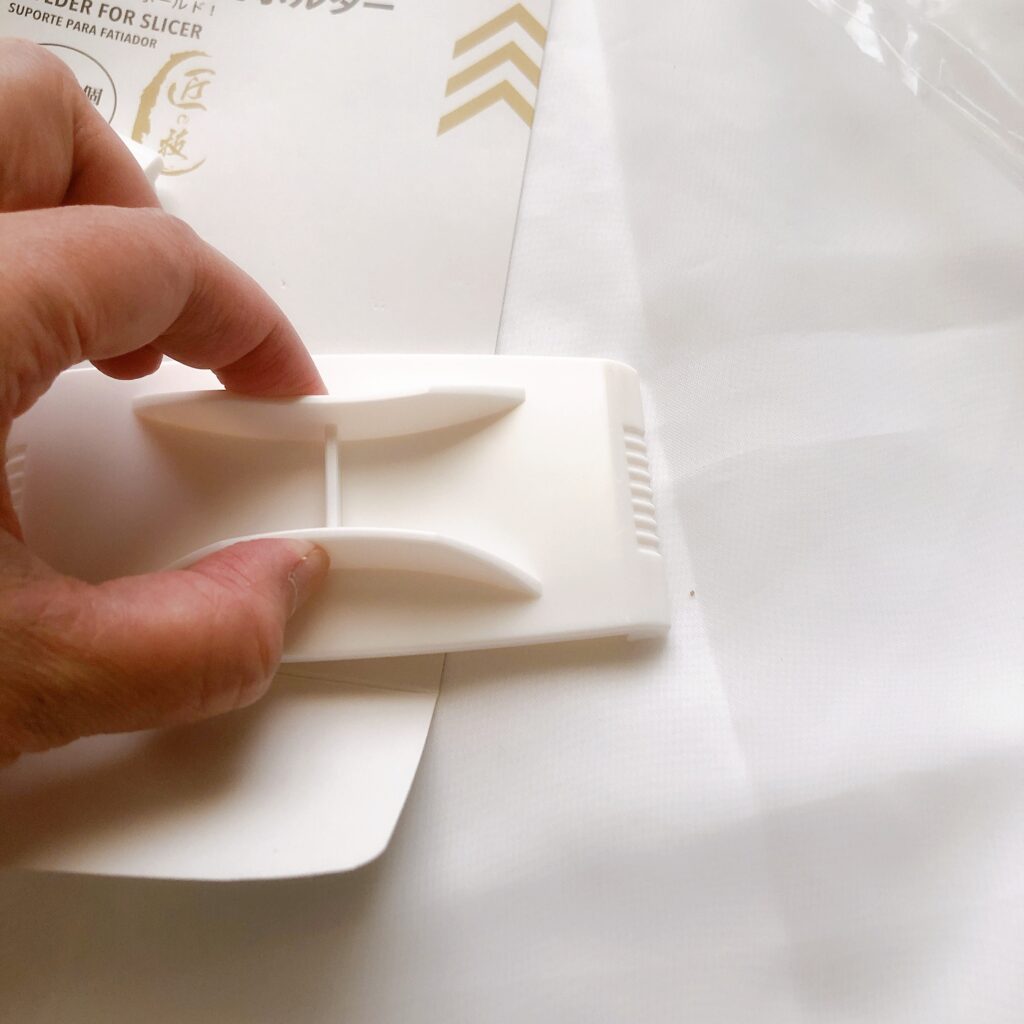 ダイソーのスライサー用ホルダー