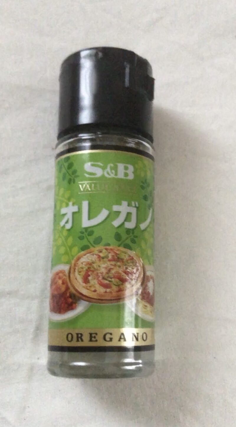 ダイソーで買ったオレガノスパイス