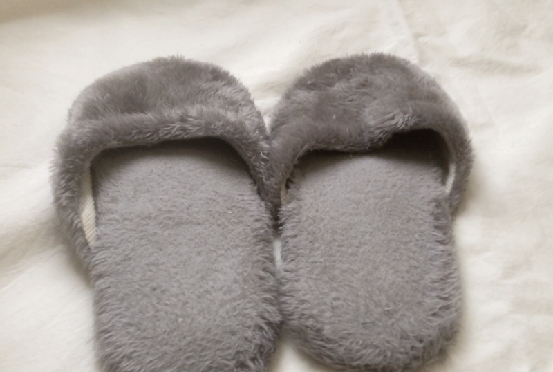 セリアのスリッパ