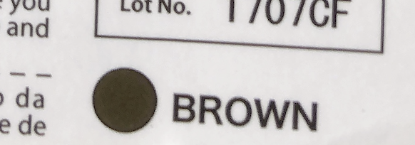 ダイソーで購入した「洗濯してもふんわり感 長持ち こだわりのフェイスタオル」