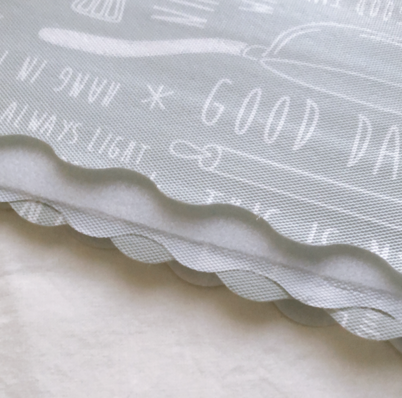 ダイソーで購入した食器棚シート