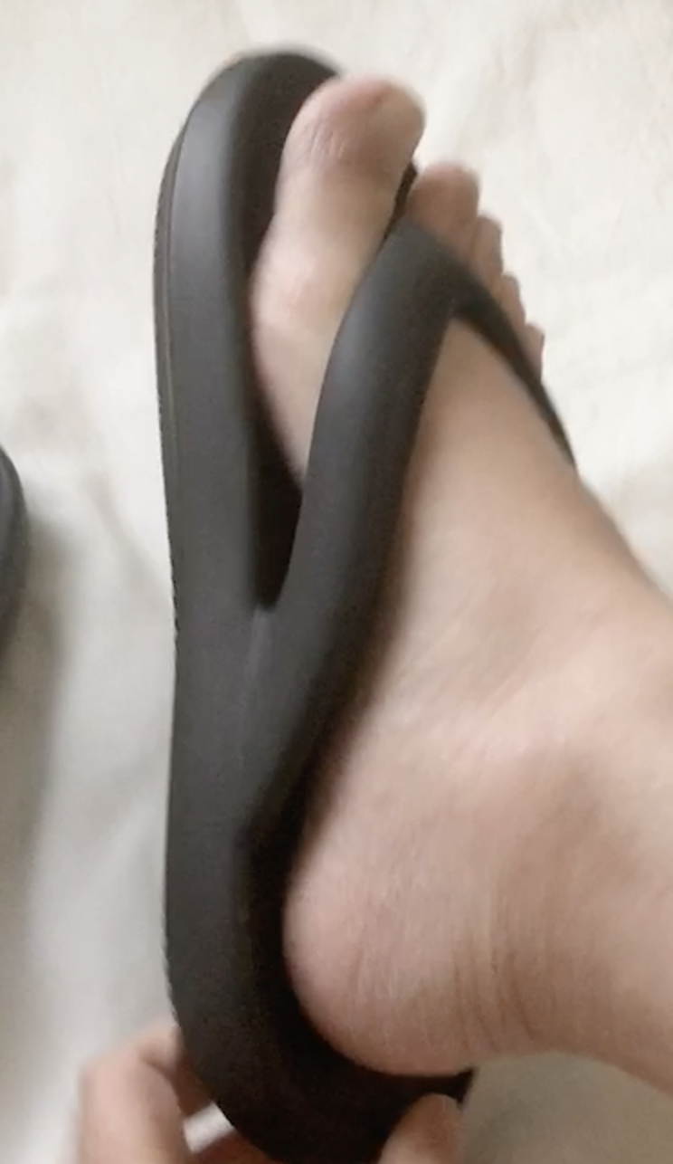 100均ダイソーで買ったサンダル