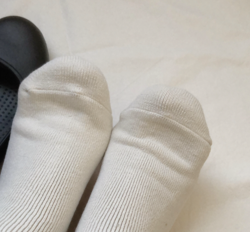 ダイソーのEVAパンプスをレビュー