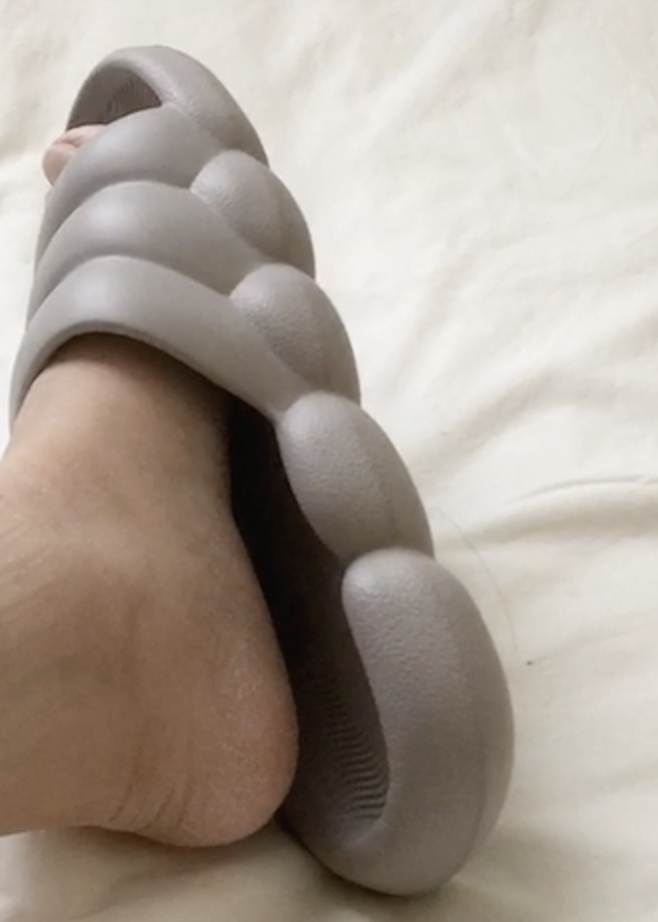 100均ダイソーで買ったサンダル