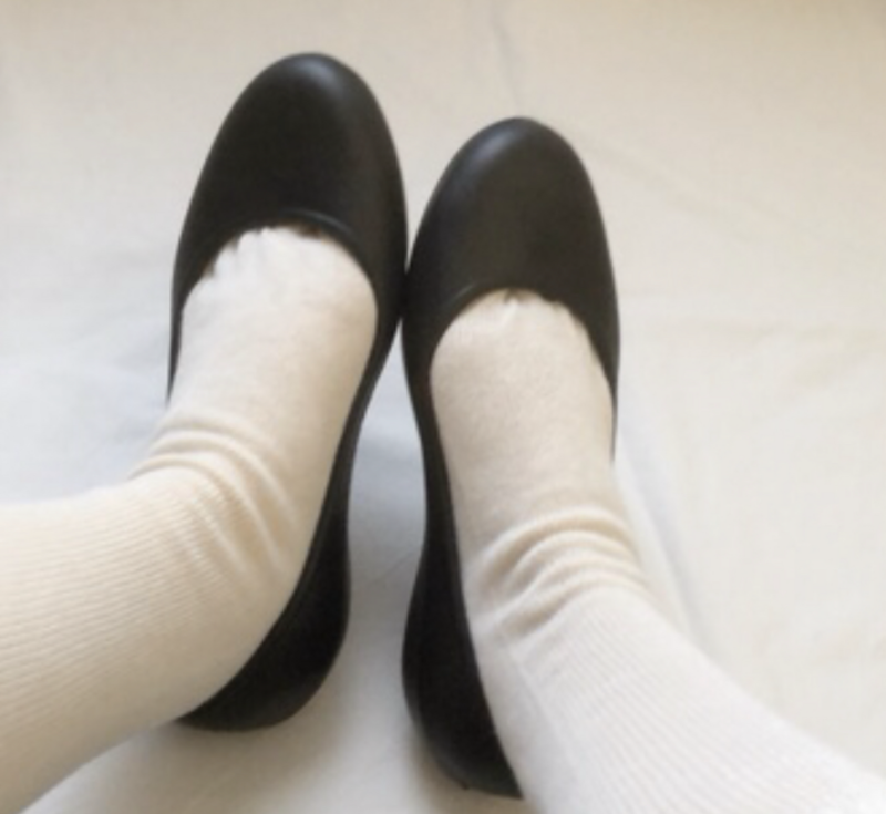 ダイソーのEVAパンプスをレビュー