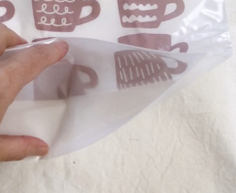 100均ダイソーで買ったフリーザーバッグ(底マチ付きハンドル付き、Lサイズ)