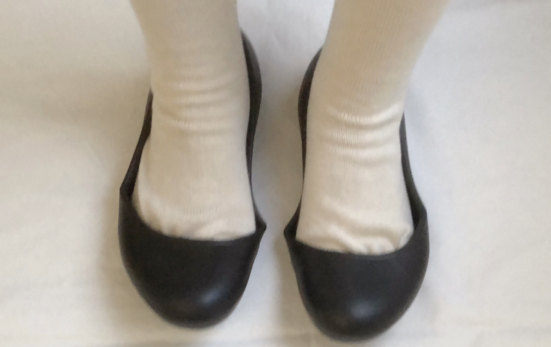 ダイソーのEVAパンプスをレビュー