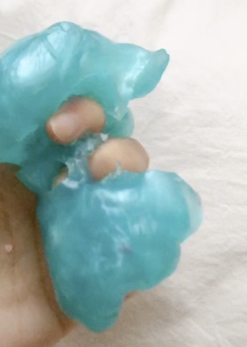 ダイソーで買ったぐにゅぐにゅジェル（バニーミルキー）の感触