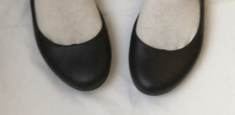 ダイソーのEVAパンプスをレビュー