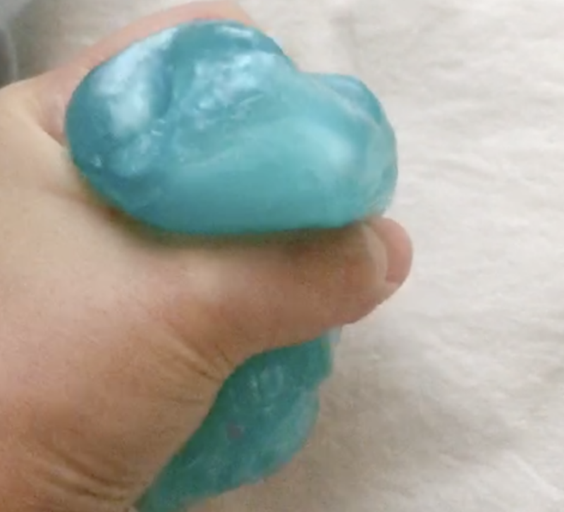 ダイソーで買ったぐにゅぐにゅジェル（バニーミルキー）の感触