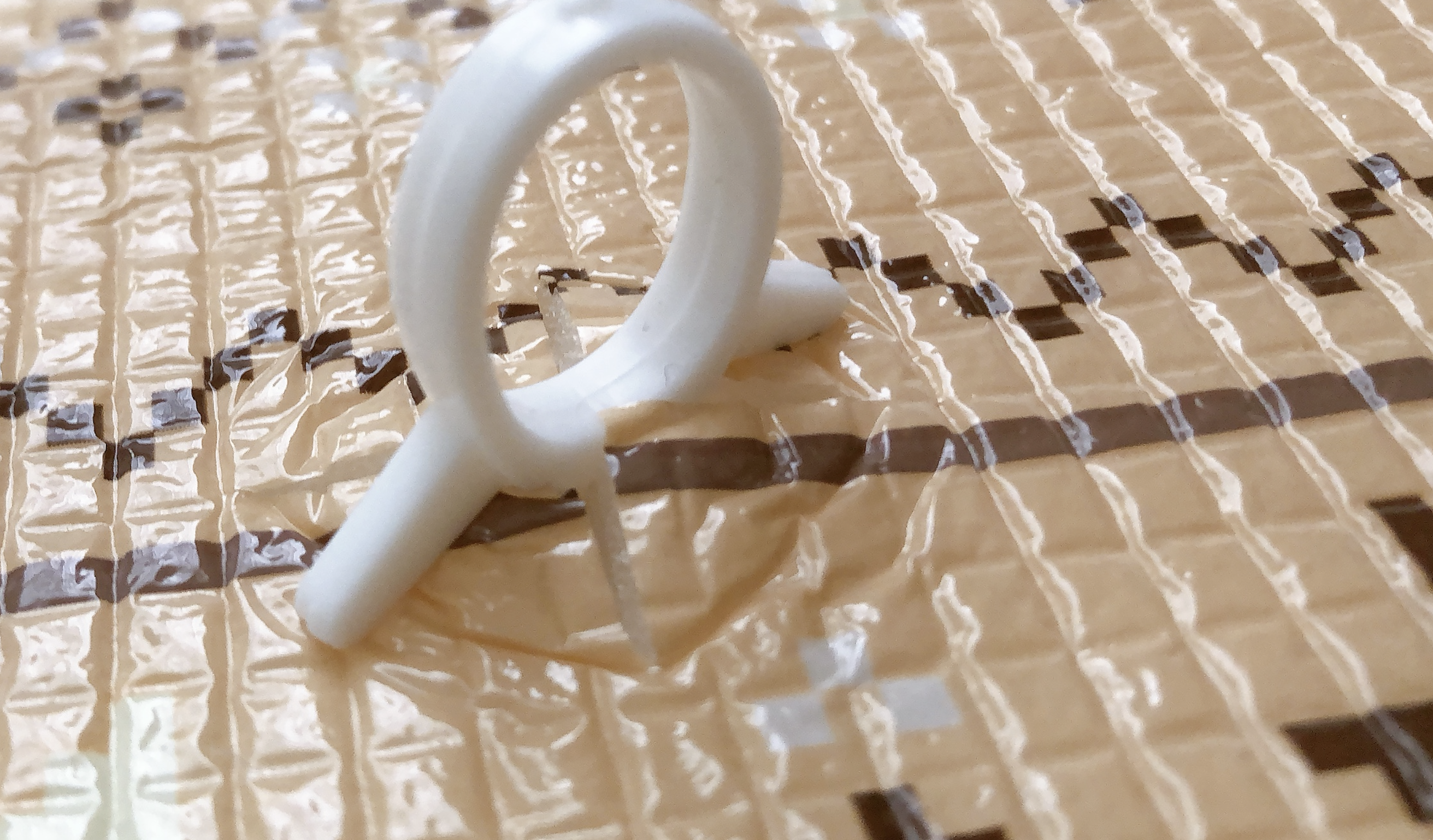 ダイソーで購入した断熱ボードの吸盤を装着する場所