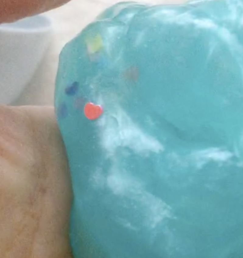 ダイソーで買ったぐにゅぐにゅジェル（バニーミルキー）の感触