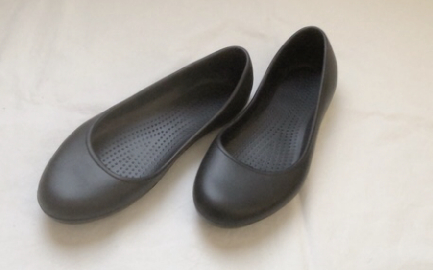 ダイソーのEVAパンプスをレビュー