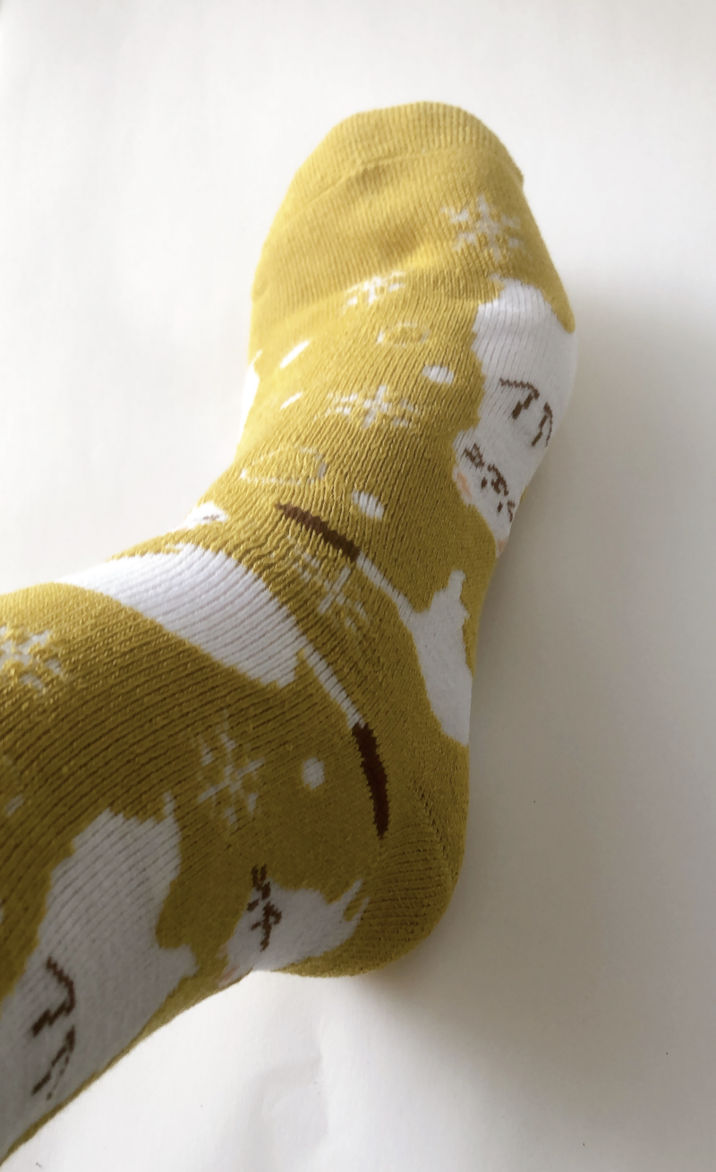 100均セリアで買ったパイル靴下（オコジョ柄）