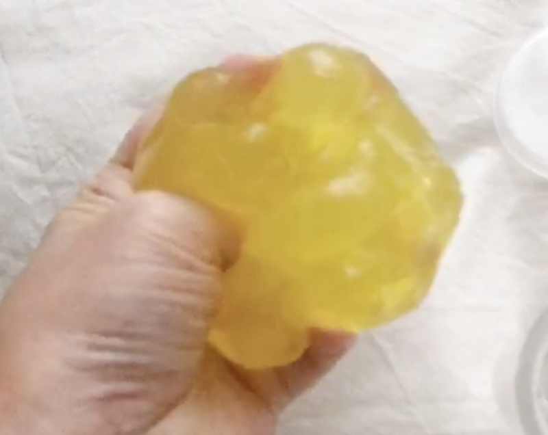 100均ダイソーで買ったスライム（ねこ）の感触